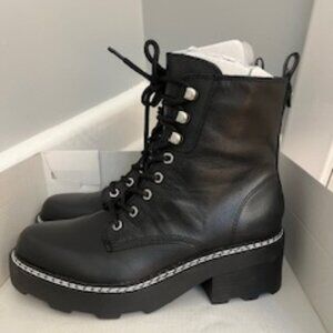 NWT Women's Calvin Klein Abeni Heeled Lace Up Lug Sole Combat Boots Black Sz8.5